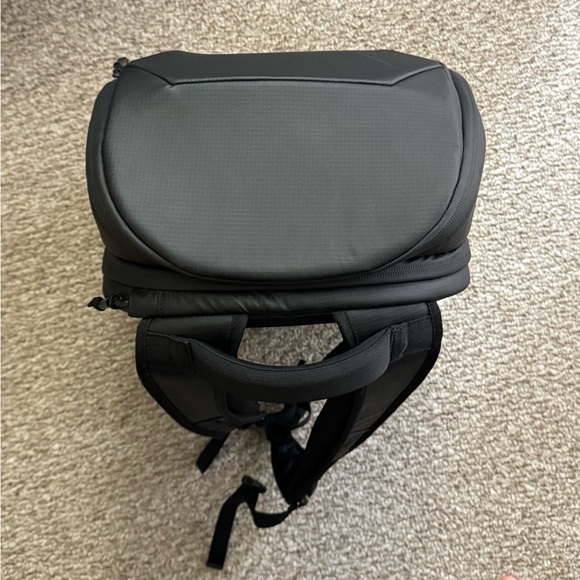 Nomatic x McKinnon Camera Pack 25L + ACCESSORIES - Picture 6 of 11